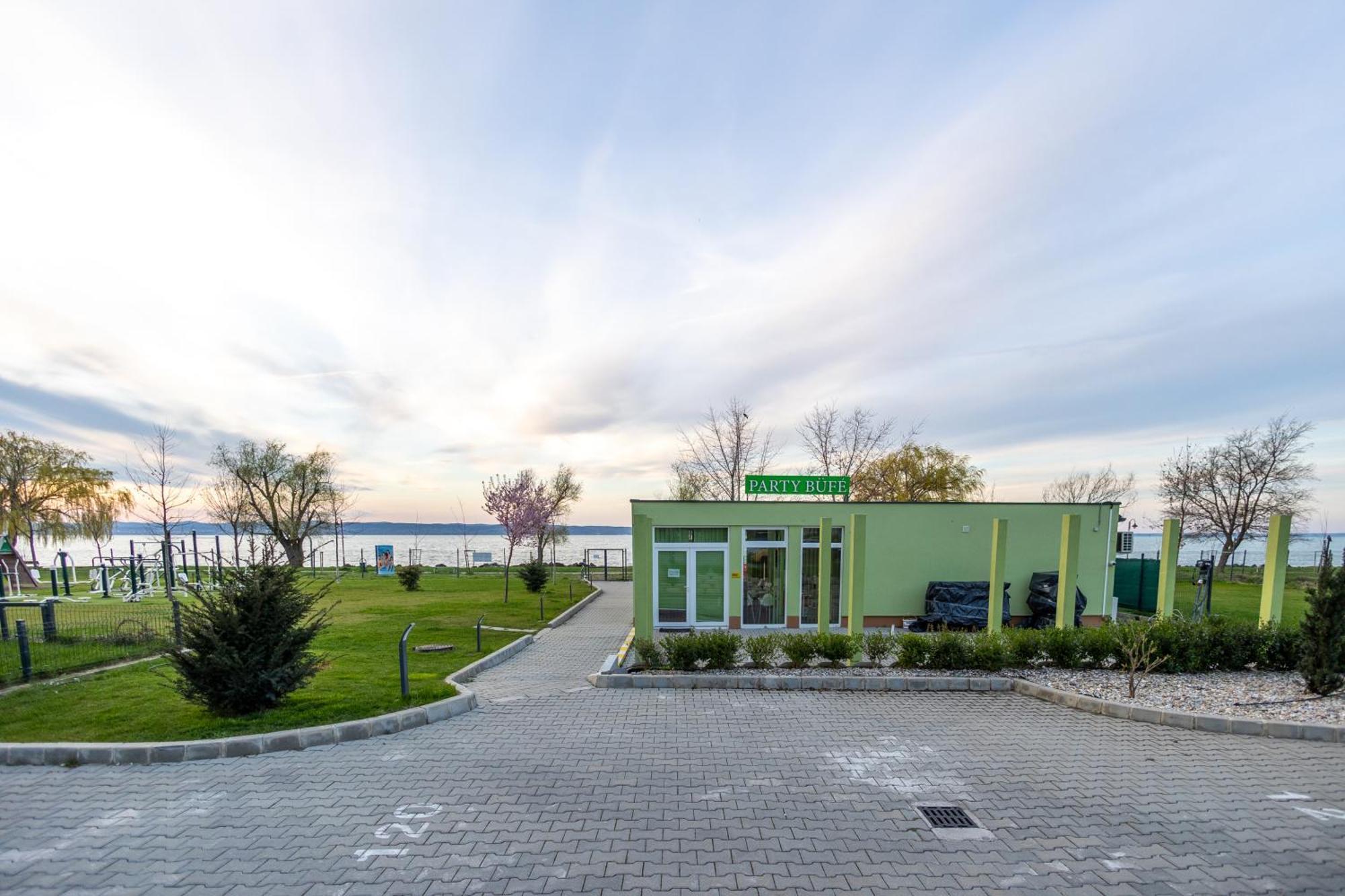 Marine Apartman By Bltn שיופוק מראה חיצוני תמונה